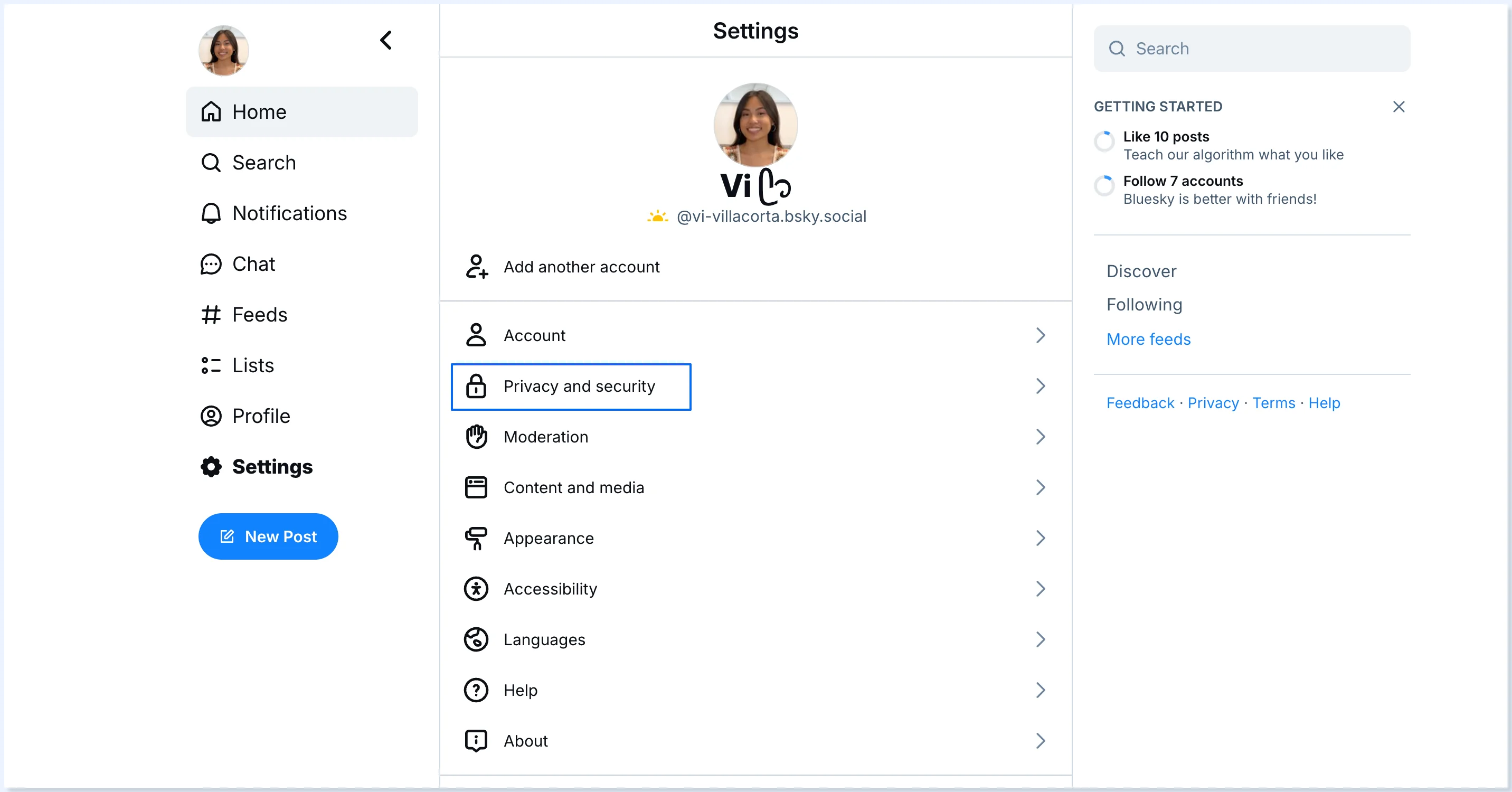 Settings do Bluesky com Privacy and security em destaque